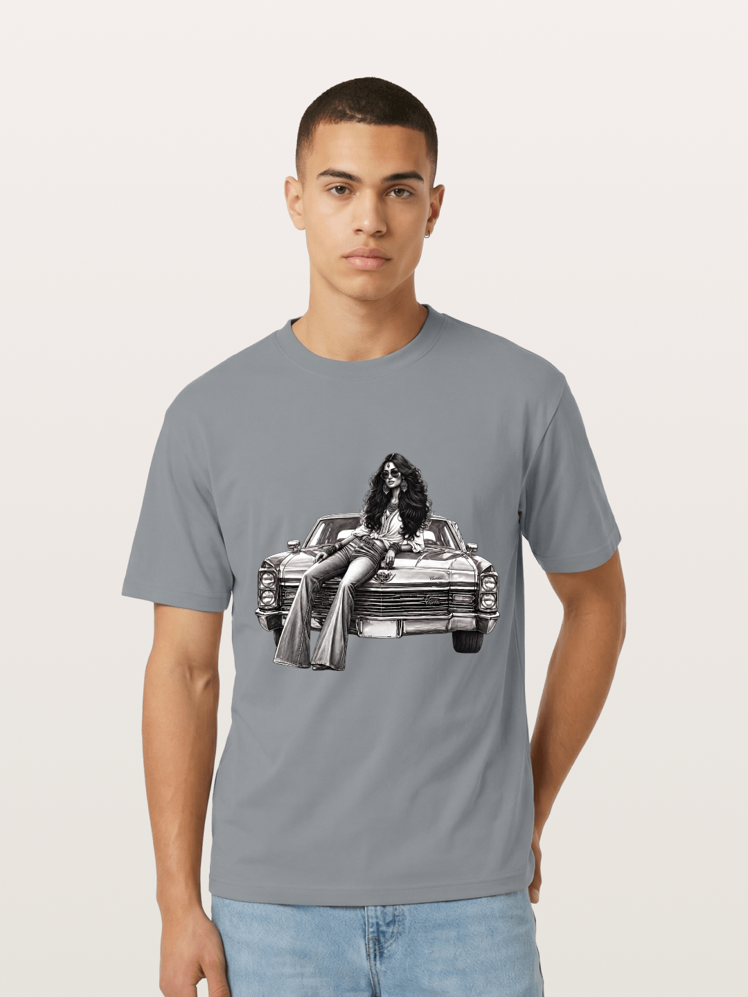 Retro Cadillac & Woman Sketch Gildan T-shirt