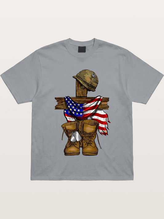 Military Cross Memorial Tribute Design Gildan T-shirt