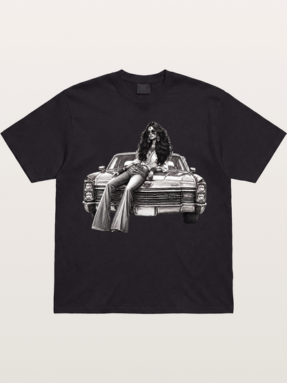 Retro Cadillac & Woman Sketch Gildan T-shirt
