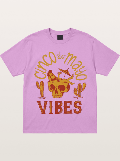 Cinco de Mayo Retro Skull Vibes Gildan T-shirt