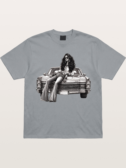 Retro Cadillac & Woman Sketch Gildan T-shirt