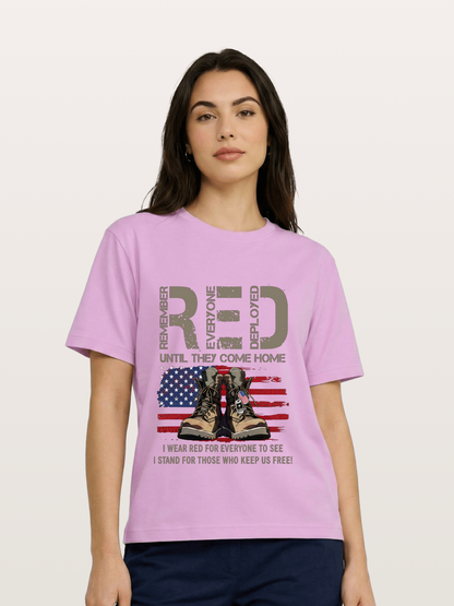 I Wear Red for Those Who Keep Us Free Gildan T-shirt