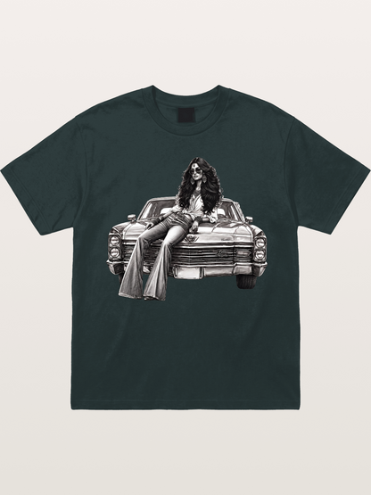 Retro Cadillac & Woman Sketch Gildan T-shirt