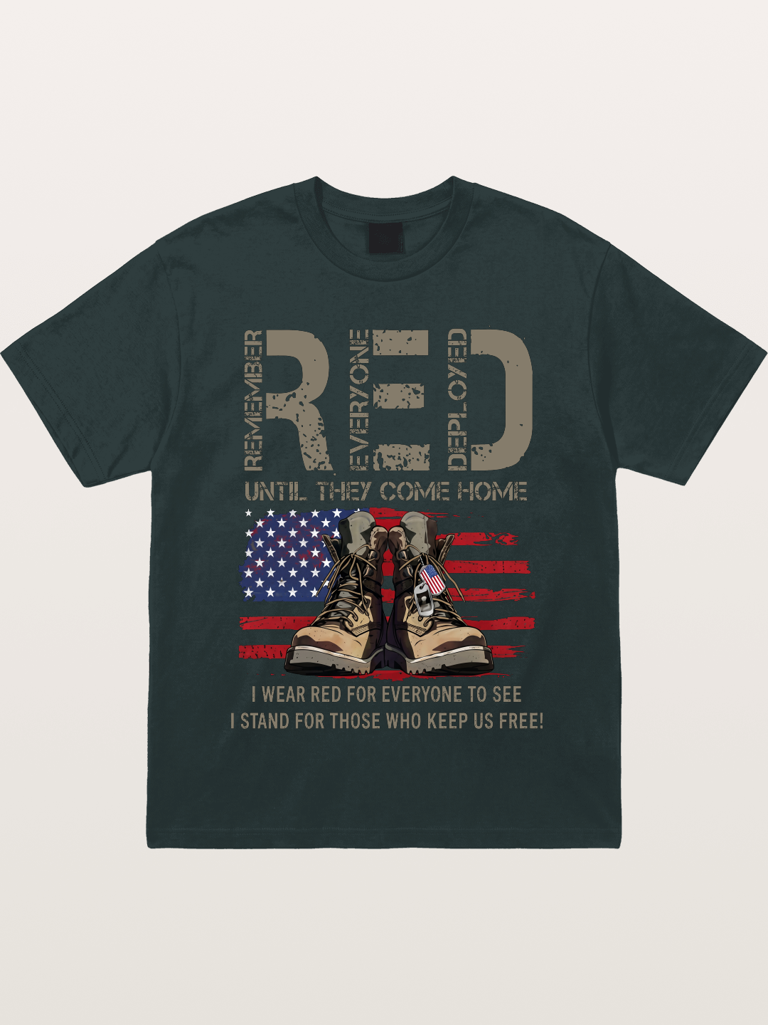 I Wear Red for Those Who Keep Us Free Gildan T-shirt