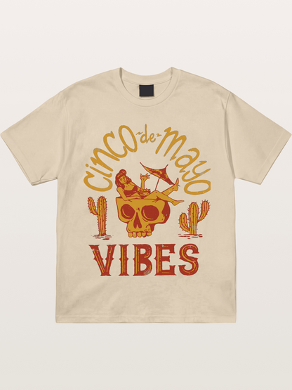 Cinco de Mayo Retro Skull Vibes Gildan T-shirt