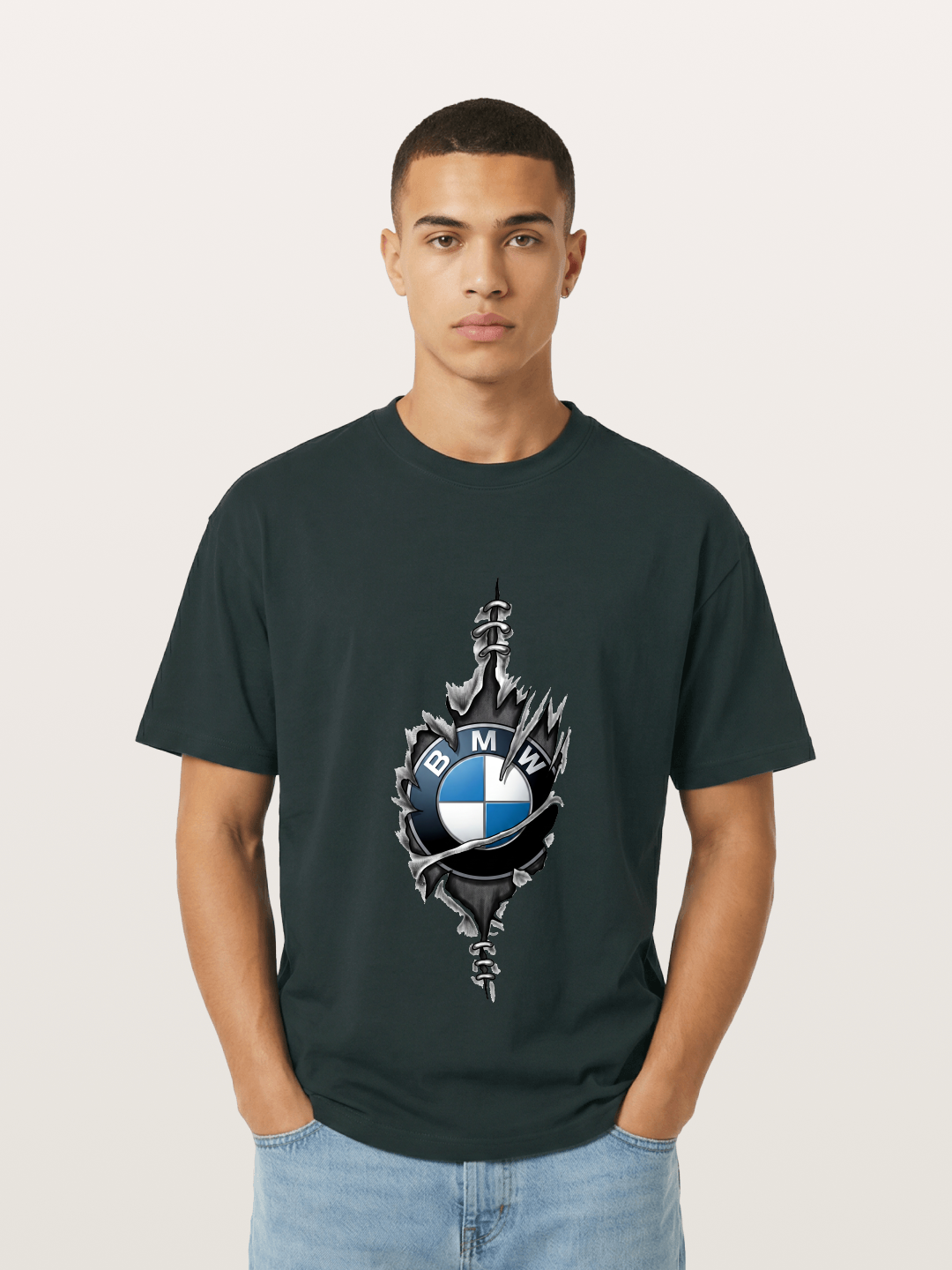 BMW Thorn Wreath Emblem Art Gildan T-shirt