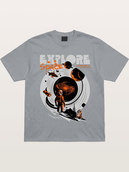 Space Explorer Astronaut Retro Sci-Fi Gildan T-shirt