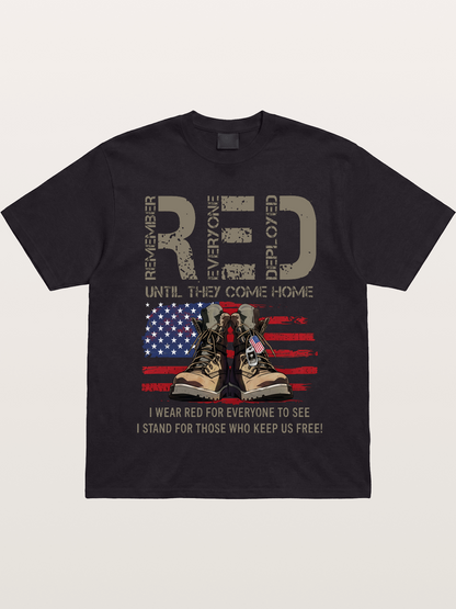 I Wear Red for Those Who Keep Us Free Gildan T-shirt