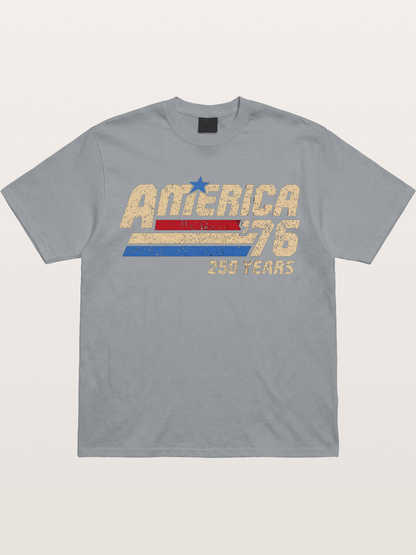 Vintage America '76 250 Years Gildan T-shirt