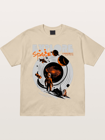 Space Explorer Astronaut Retro Sci-Fi Gildan T-shirt