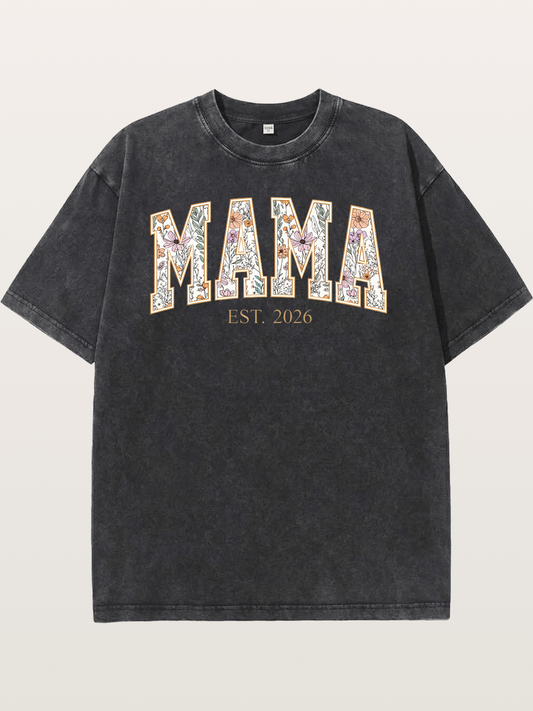 Floral Mama Est 2026 Design Washed T-shirt